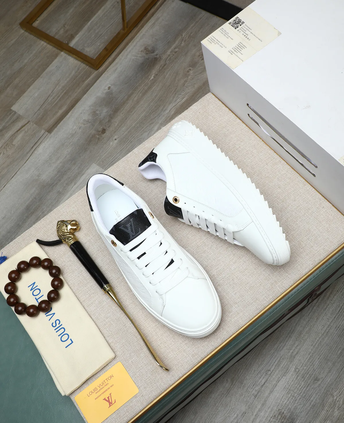 Men's men's shoes 💰540 📛📛(Niuli) high-end [LOUIS VUITTON] Louis Vuitton official website synchronized new products 👟Milan fashion catwalk style 🇰🇾🇰🇾LV family logo, celebrity style, a must-have for fashionistas ⚠️Top-layer calfskin ➕Cow leather lining ➕Mesh lining Official website original special outsole👞Number 38-44